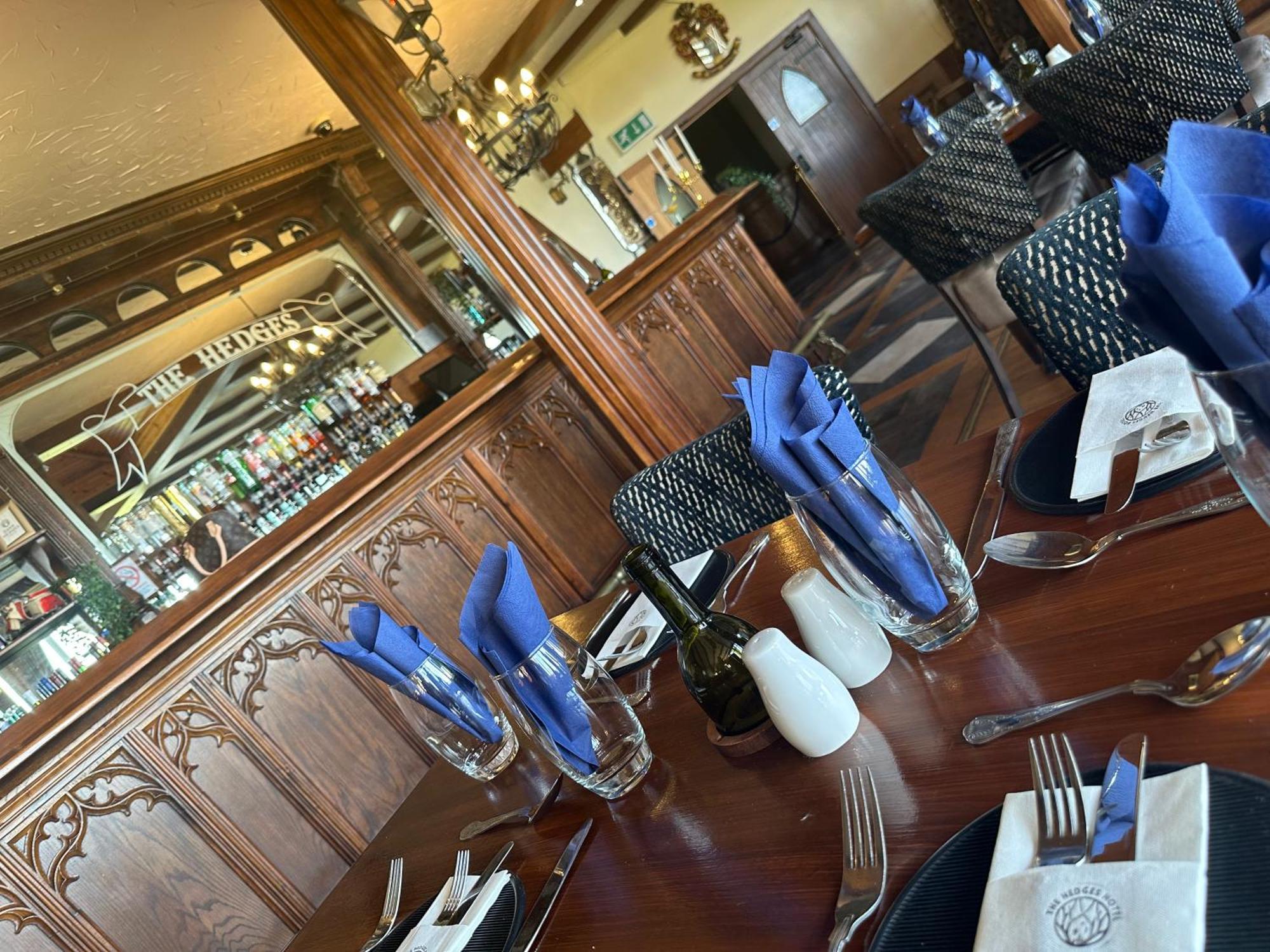 The Hedges Hotel Stranocum Luaran gambar