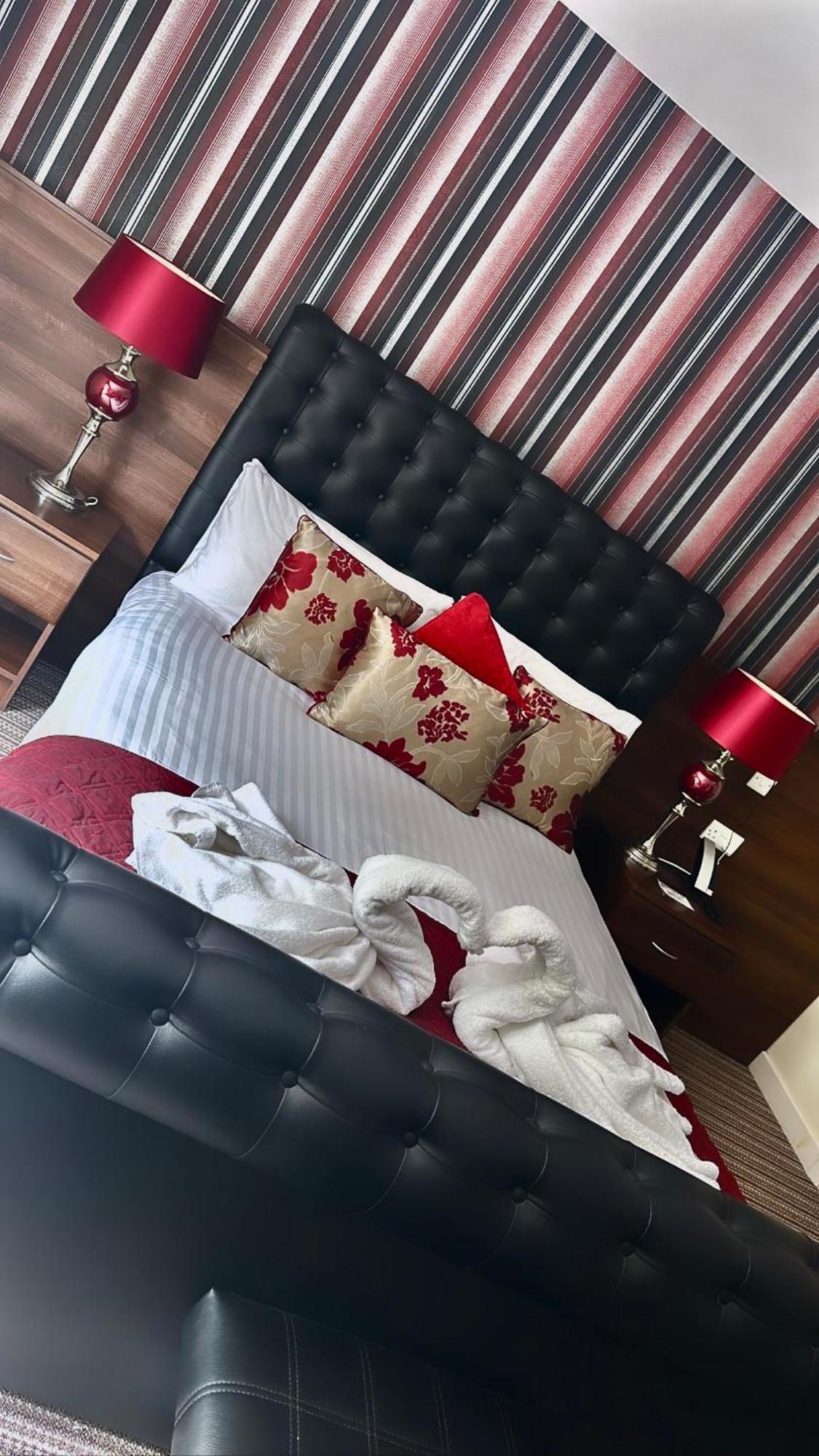 The Hedges Hotel Stranocum Luaran gambar