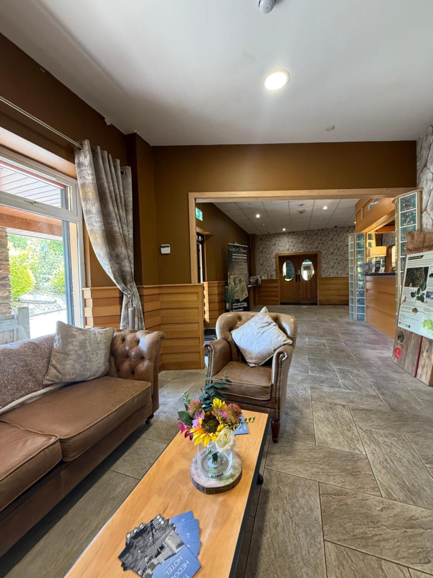 The Hedges Hotel Stranocum Luaran gambar