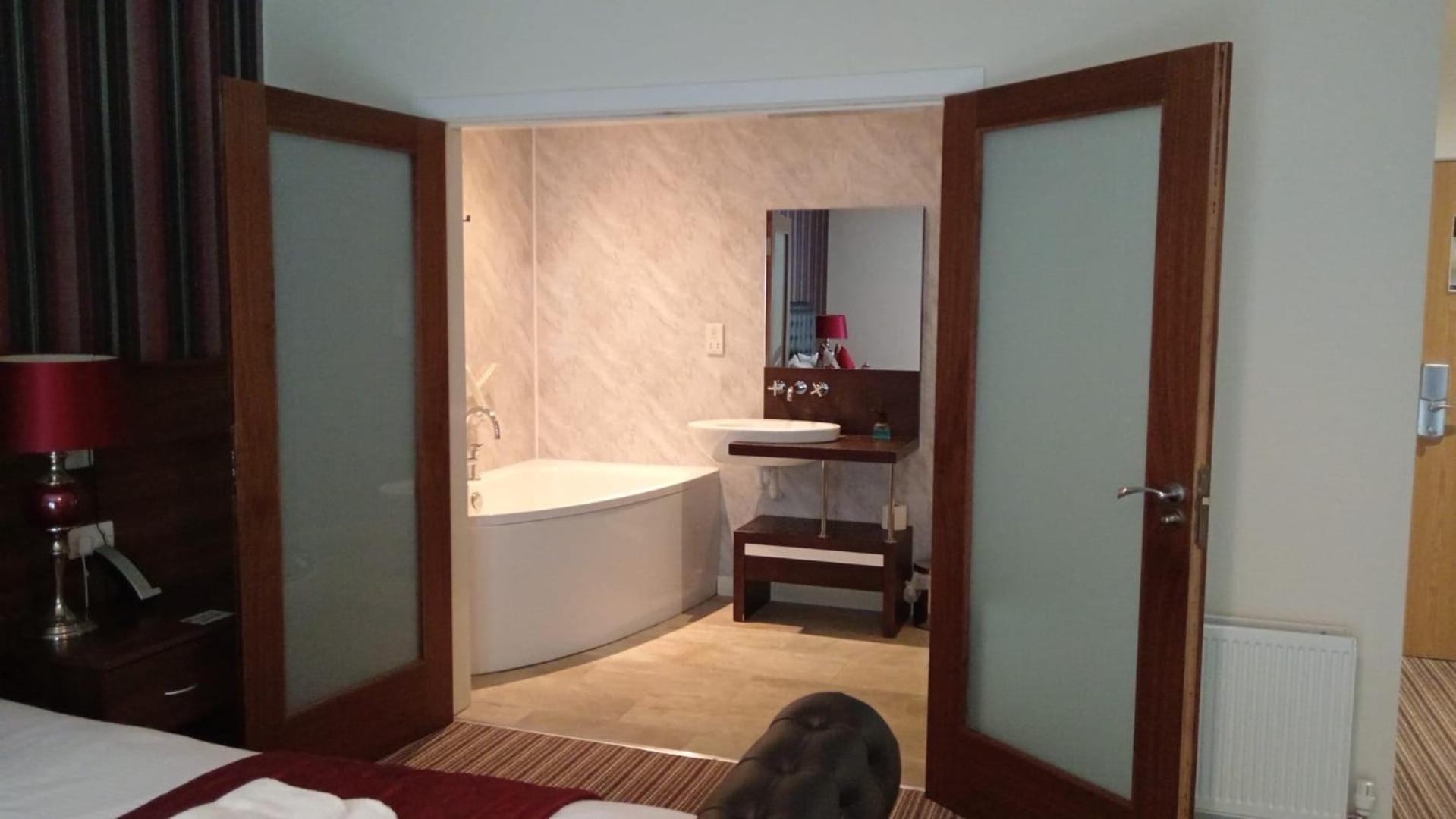 The Hedges Hotel Stranocum Luaran gambar